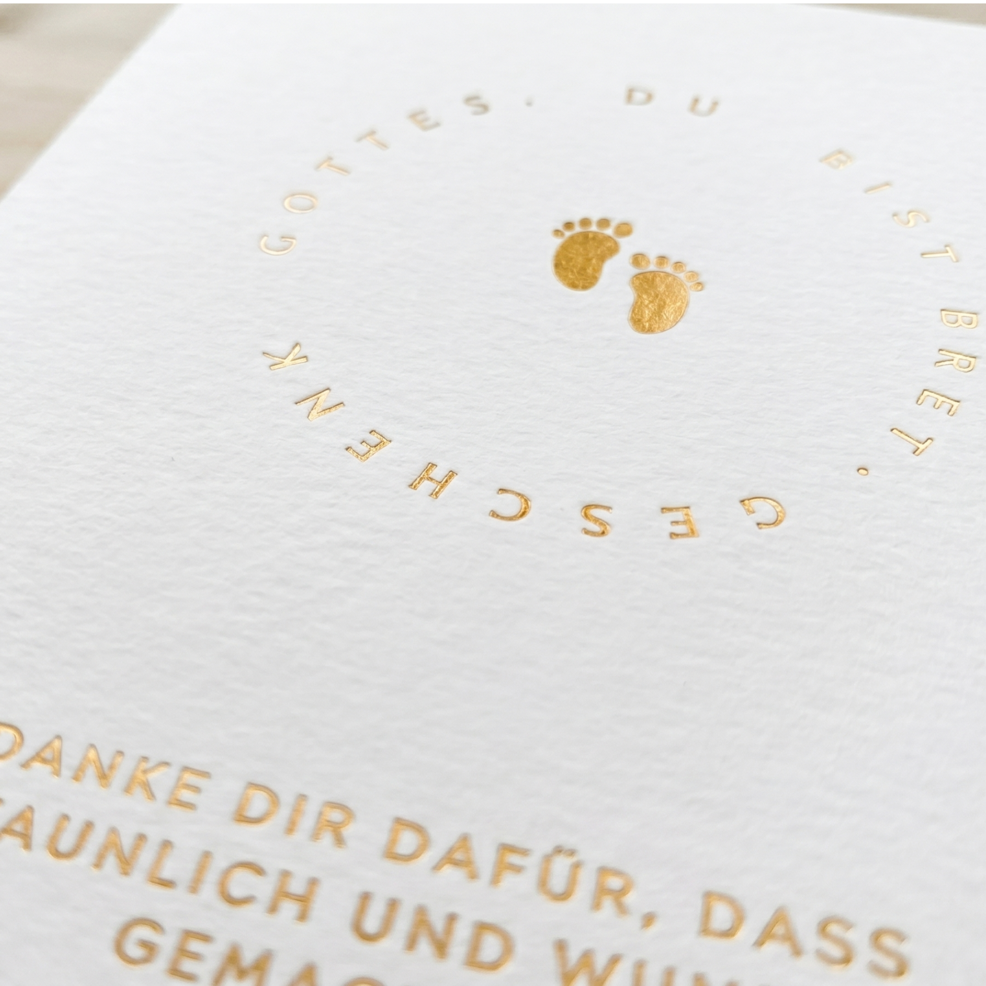 Geburtskarte "Du bist ein Geschenk Gottes" · 600gsm Baumwollpapier mit Goldprägung