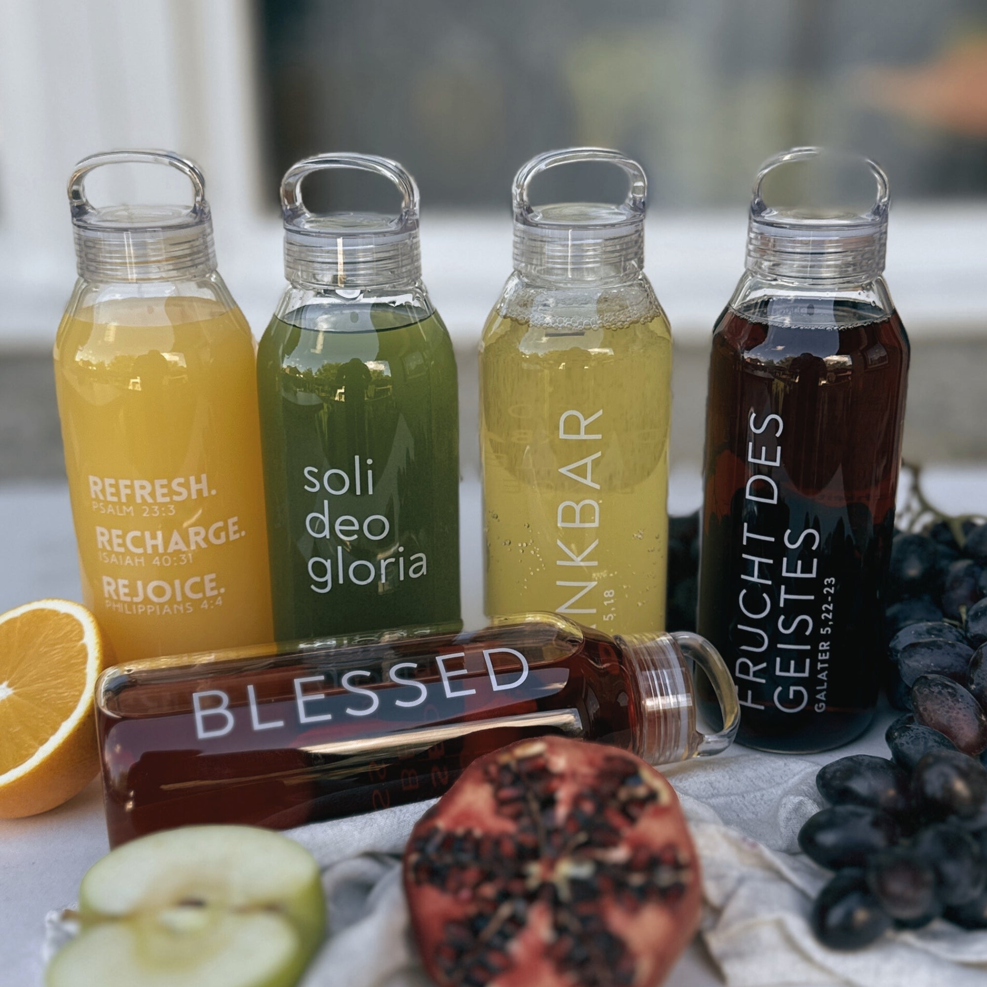 Glas-Trinkflasche „Blessed“ · 500 ml & 900 ml