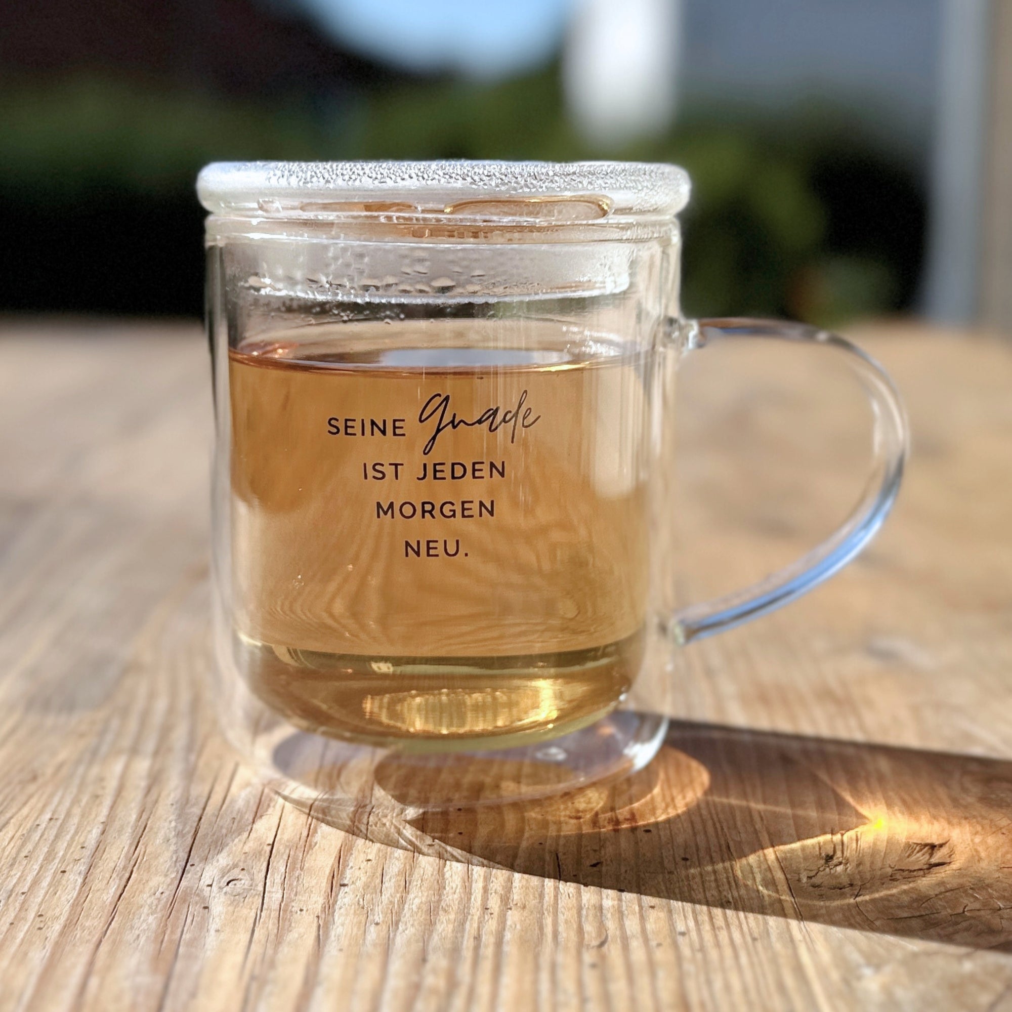 Thermotasse Glas "Seine Gnade" · 350ml · inkl. Glasdeckel & Edelstahlsieb