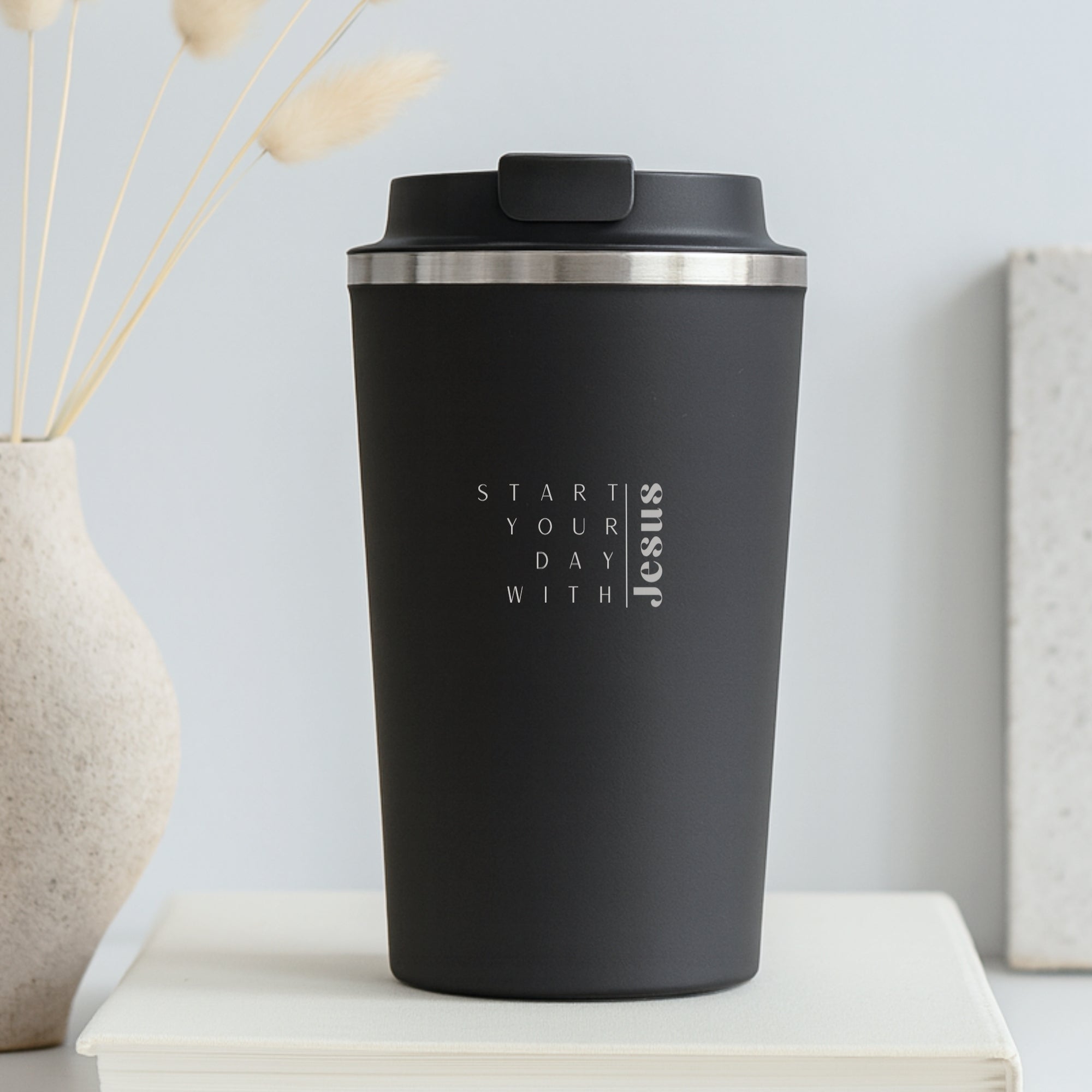 Edelstahlbecher "Start you day with Jesus" · Doppelwandig · Gravur