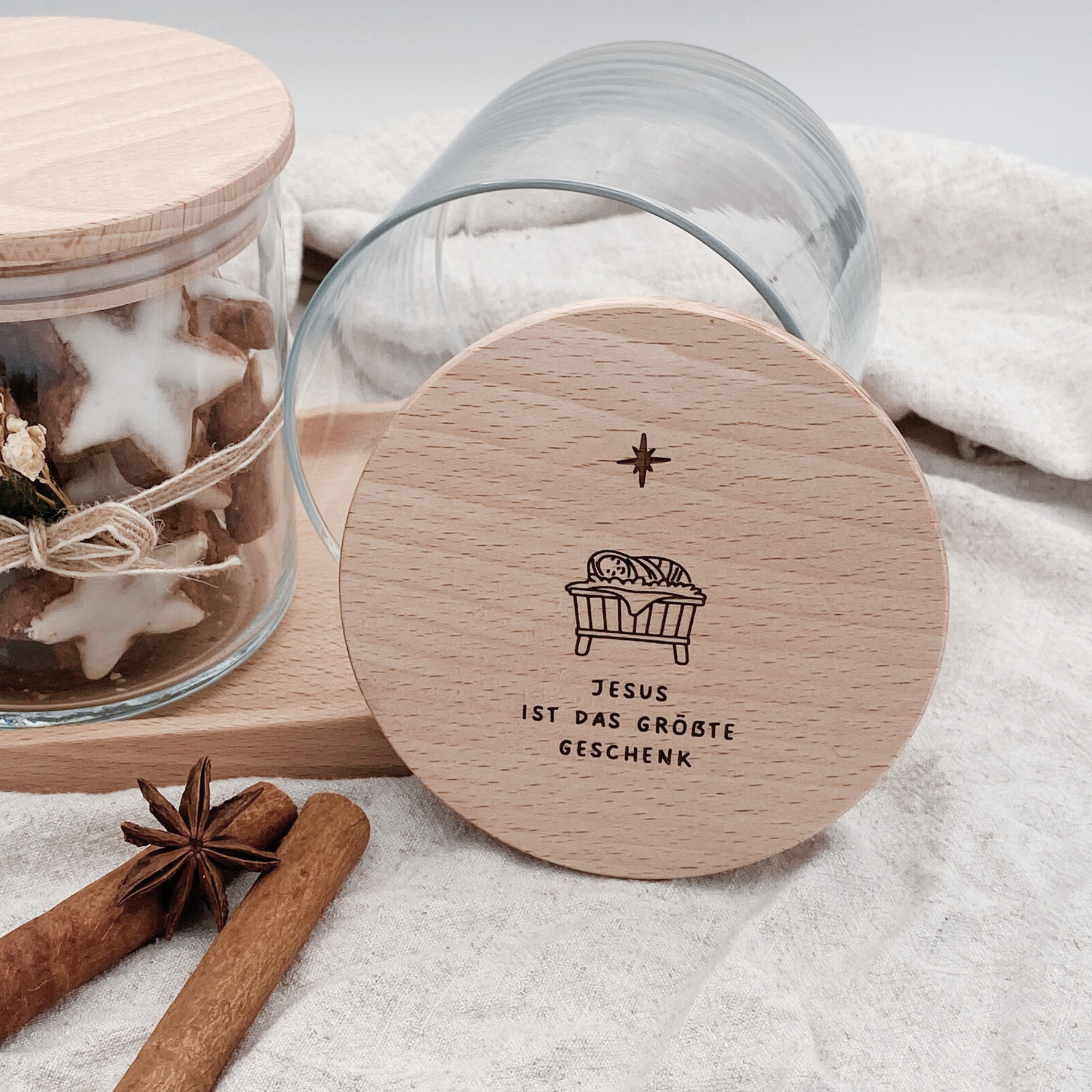 Vorratsglas mit Holzdeckel "Jesus ist das größte Geschenk" Gravur・530 bis 880ml
