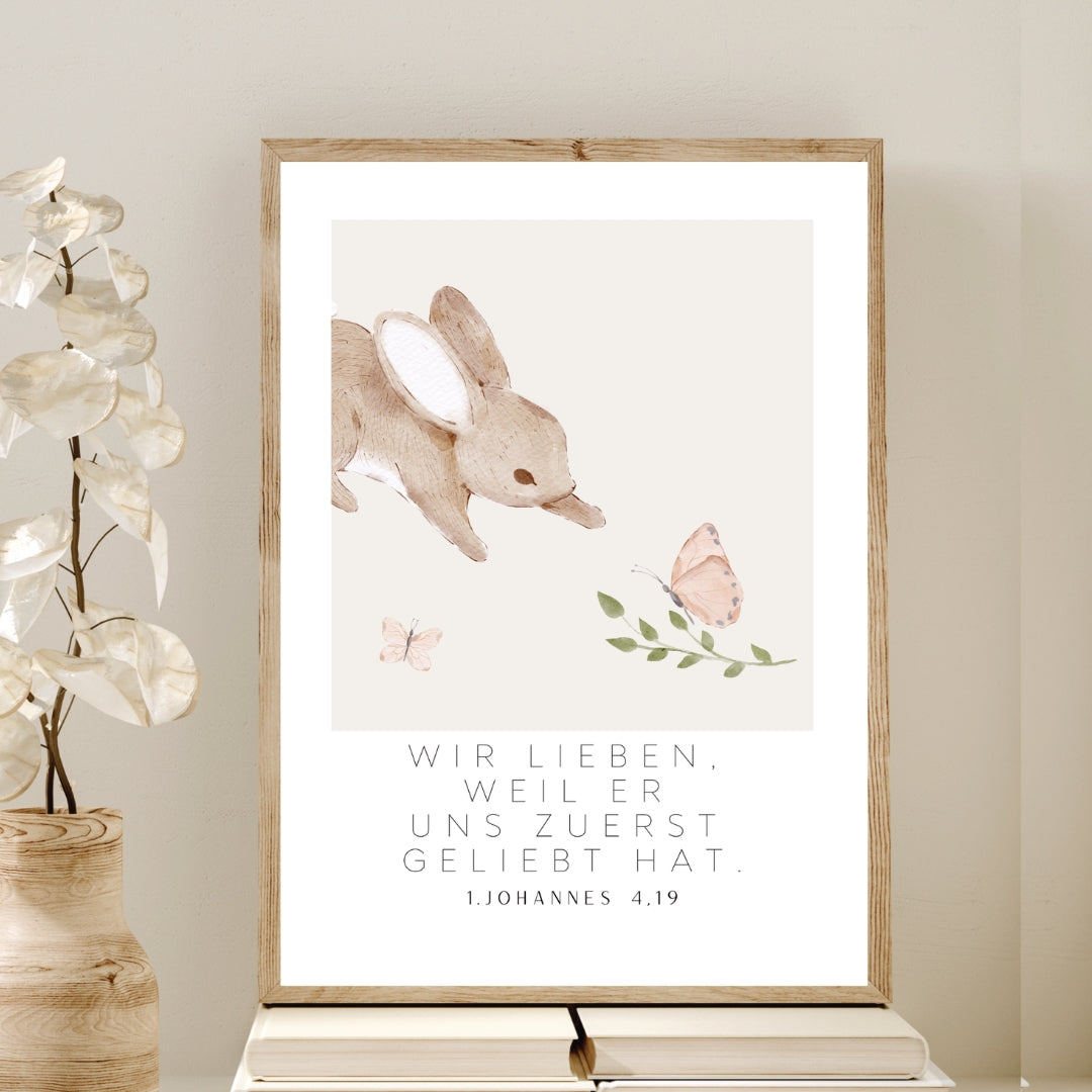 Leinwand-Poster · Kinder · "Er hat uns zuerst geliebt" · A3/ A4/ A5 · Bibelvers