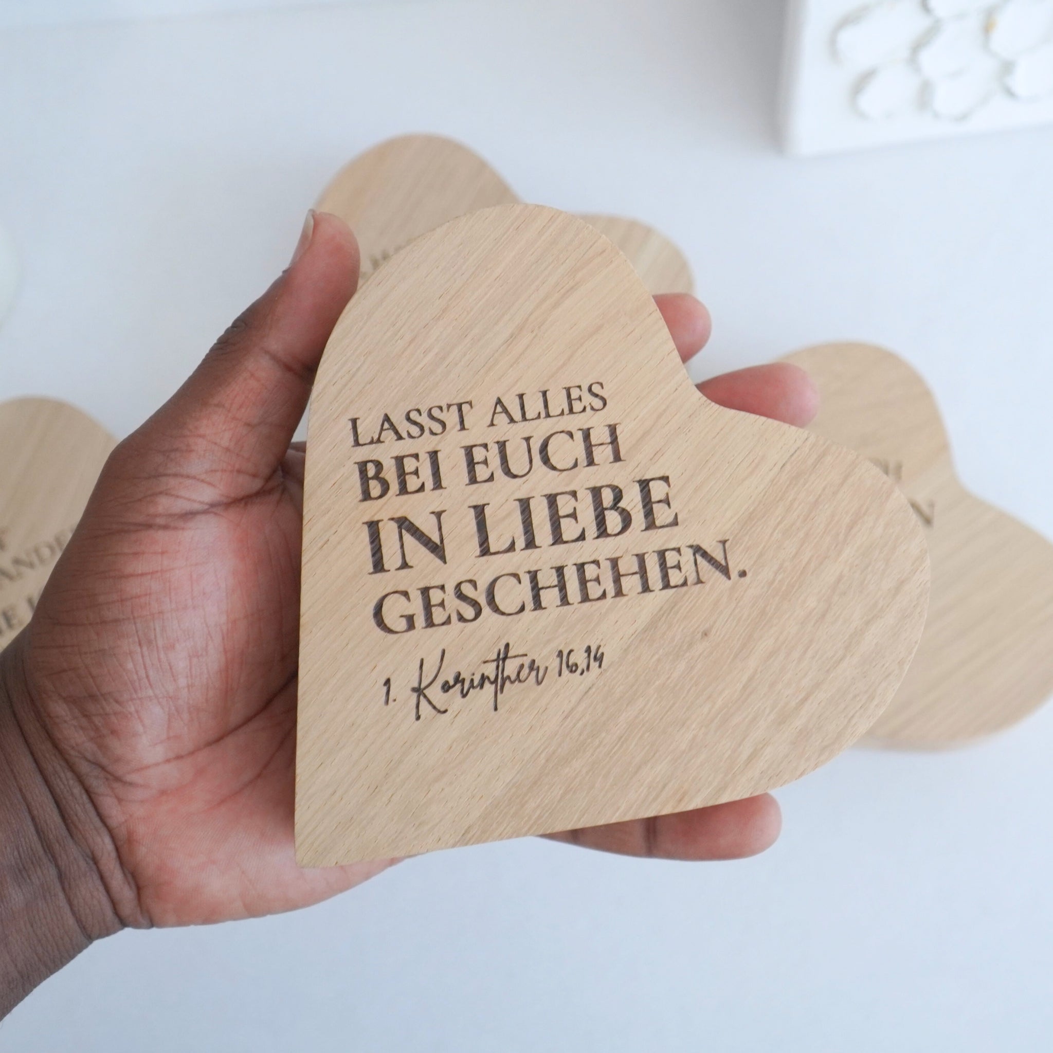 Holzvase-Herz "Alles in Liebe" Massivholz Eiche