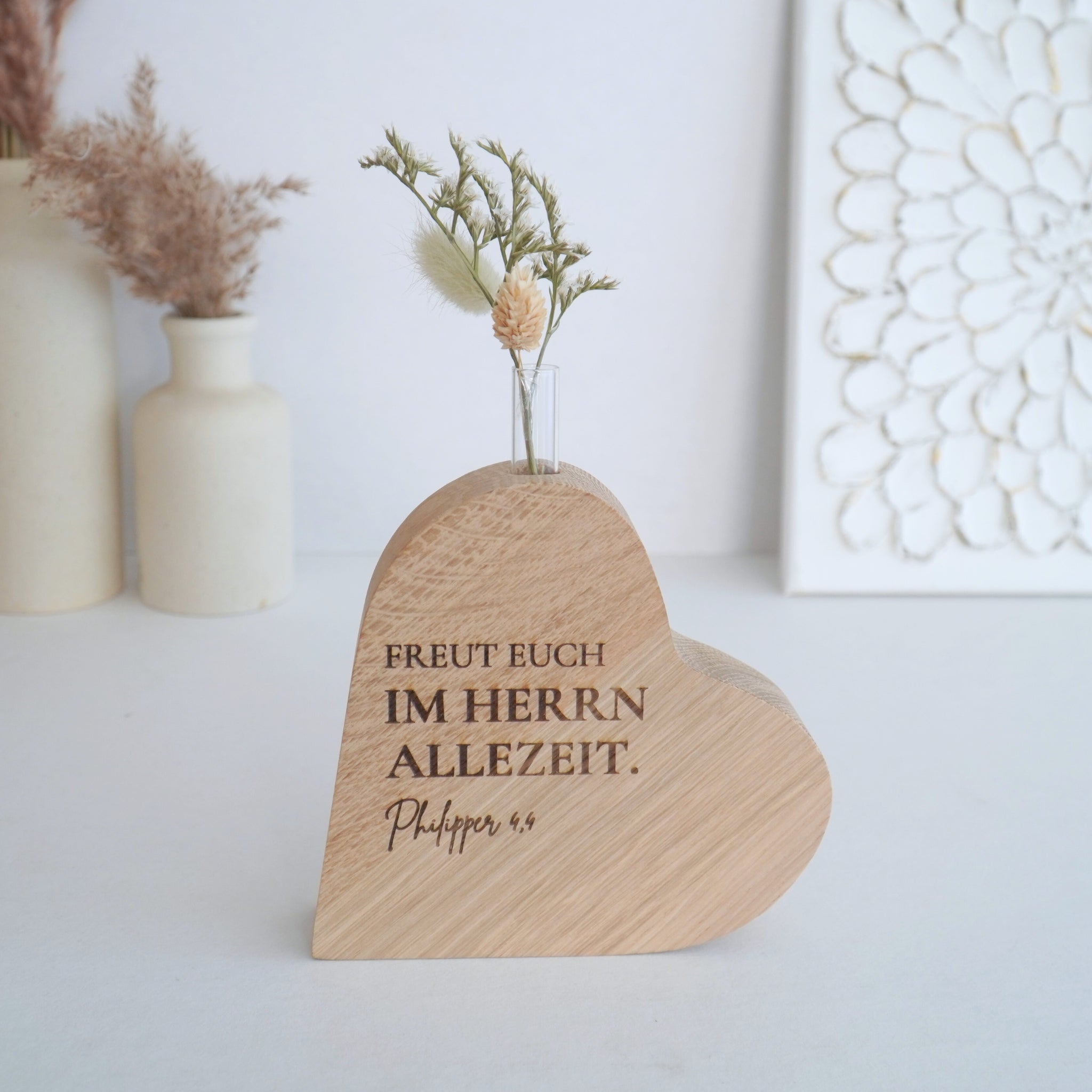 Holzvase-Herz "Freut Euch" Massivholz Eiche