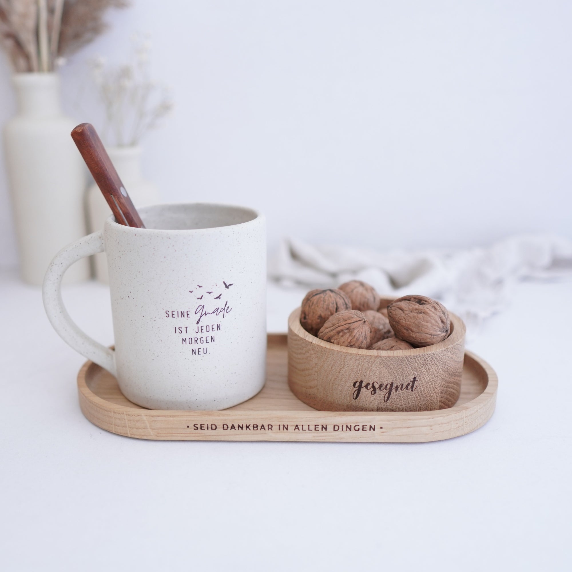 Holztablett "Seid dankbar" · Gravur · Eiche | KANU
