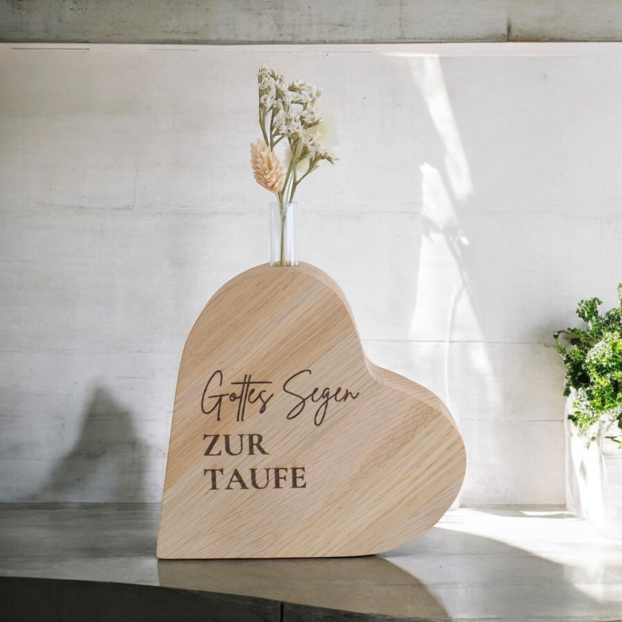 Holzvase-Herz "Gottes Segen zur Taufe" Massivholz Eiche