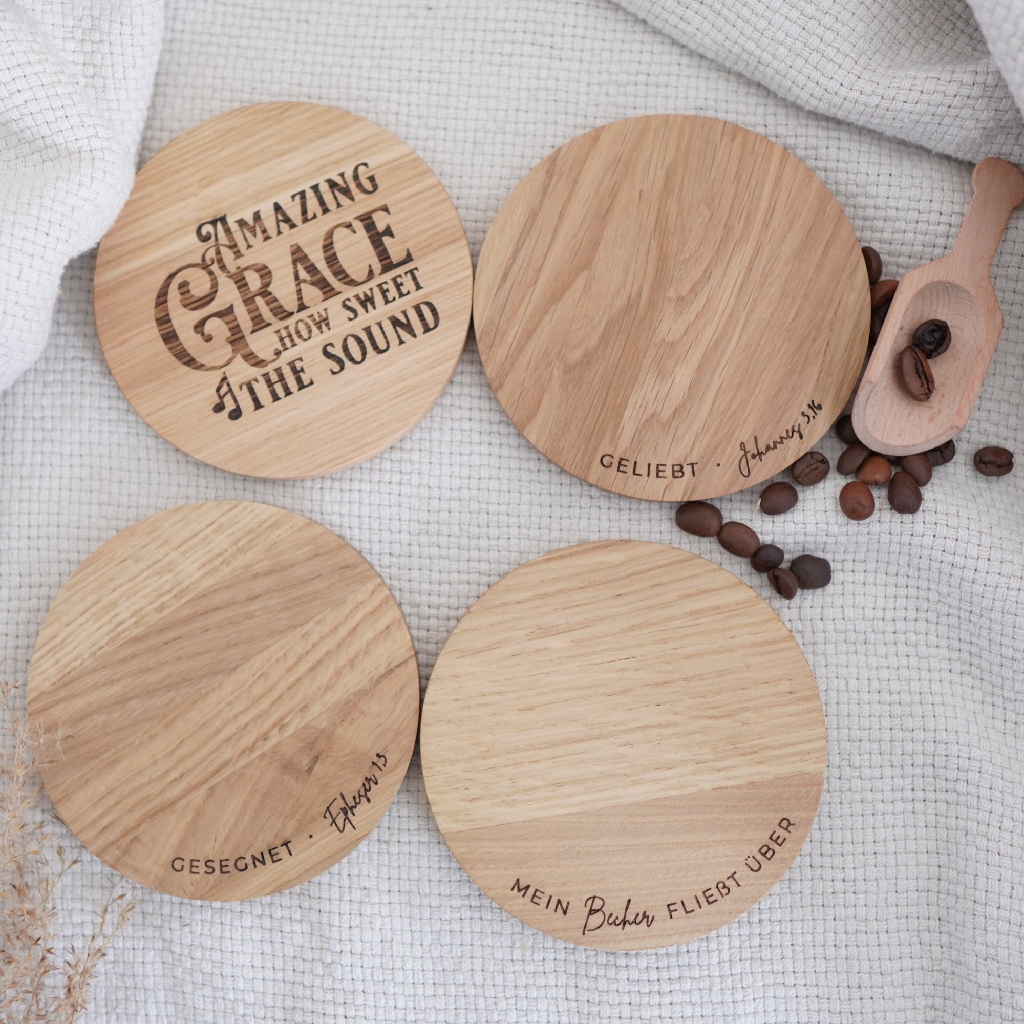Untersetzer "Geliebt" Massivholz Eiche
