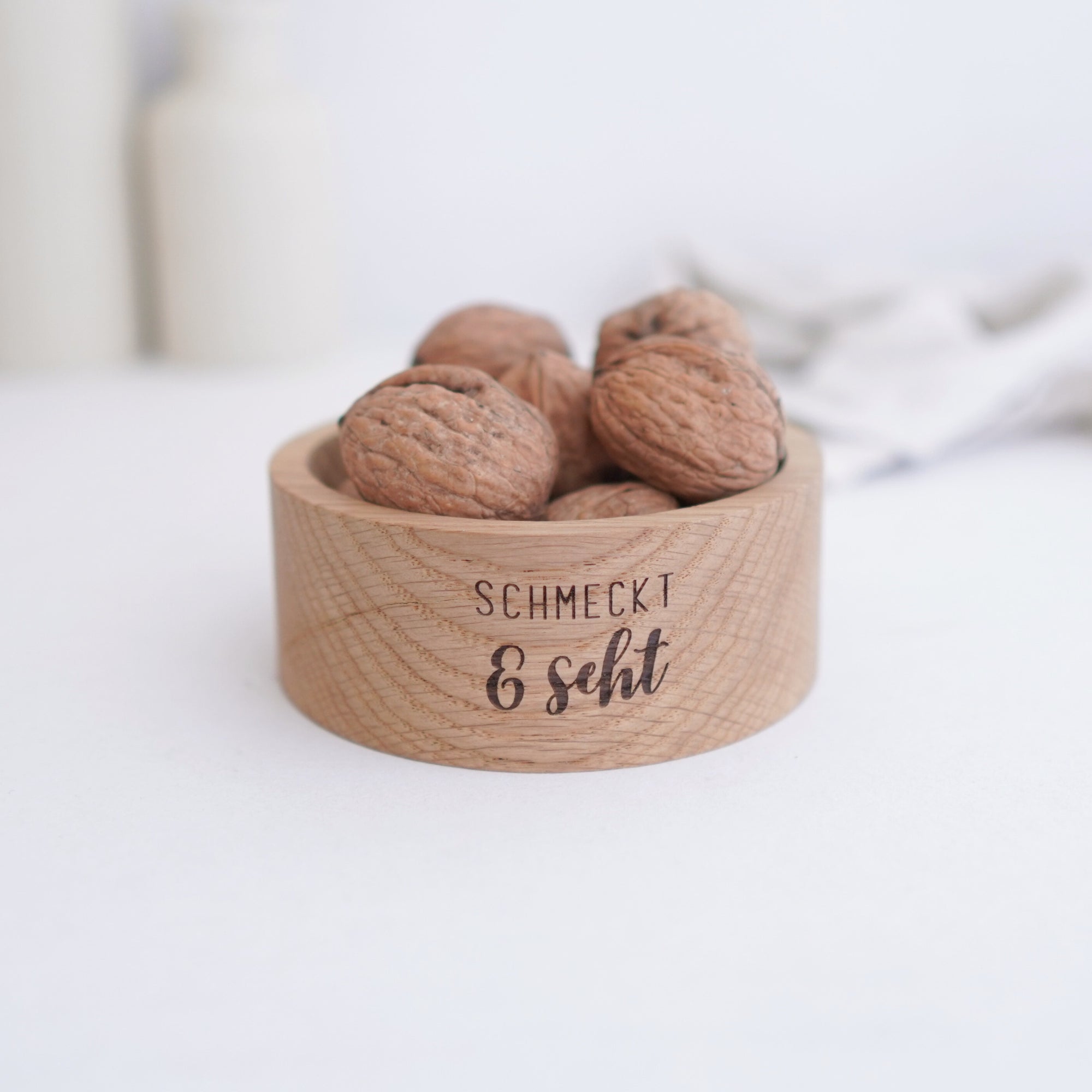 Kleine Holzschale · "schmeckt & seht" · Eiche