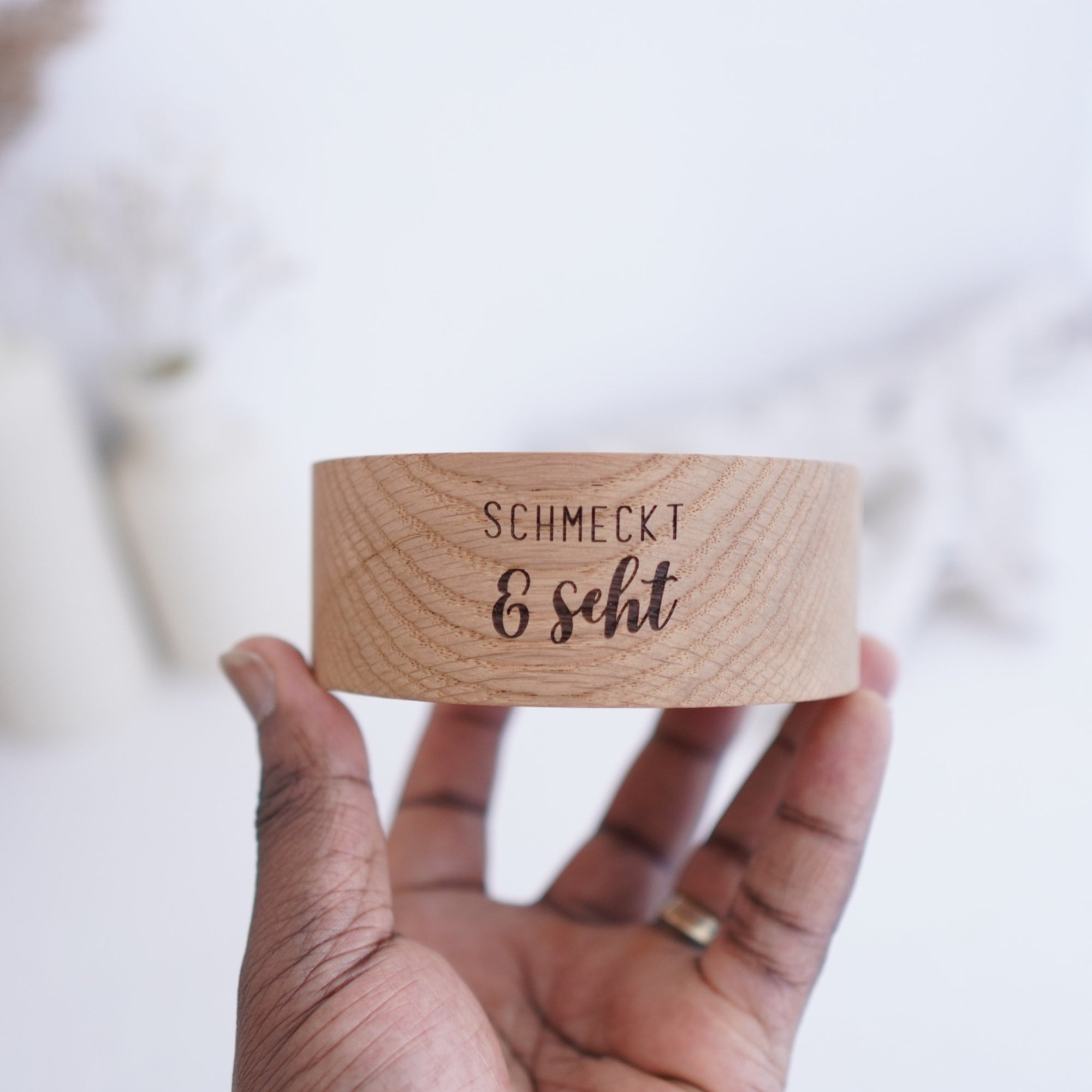 Kleine Holzschale · "schmeckt & seht" · Eiche