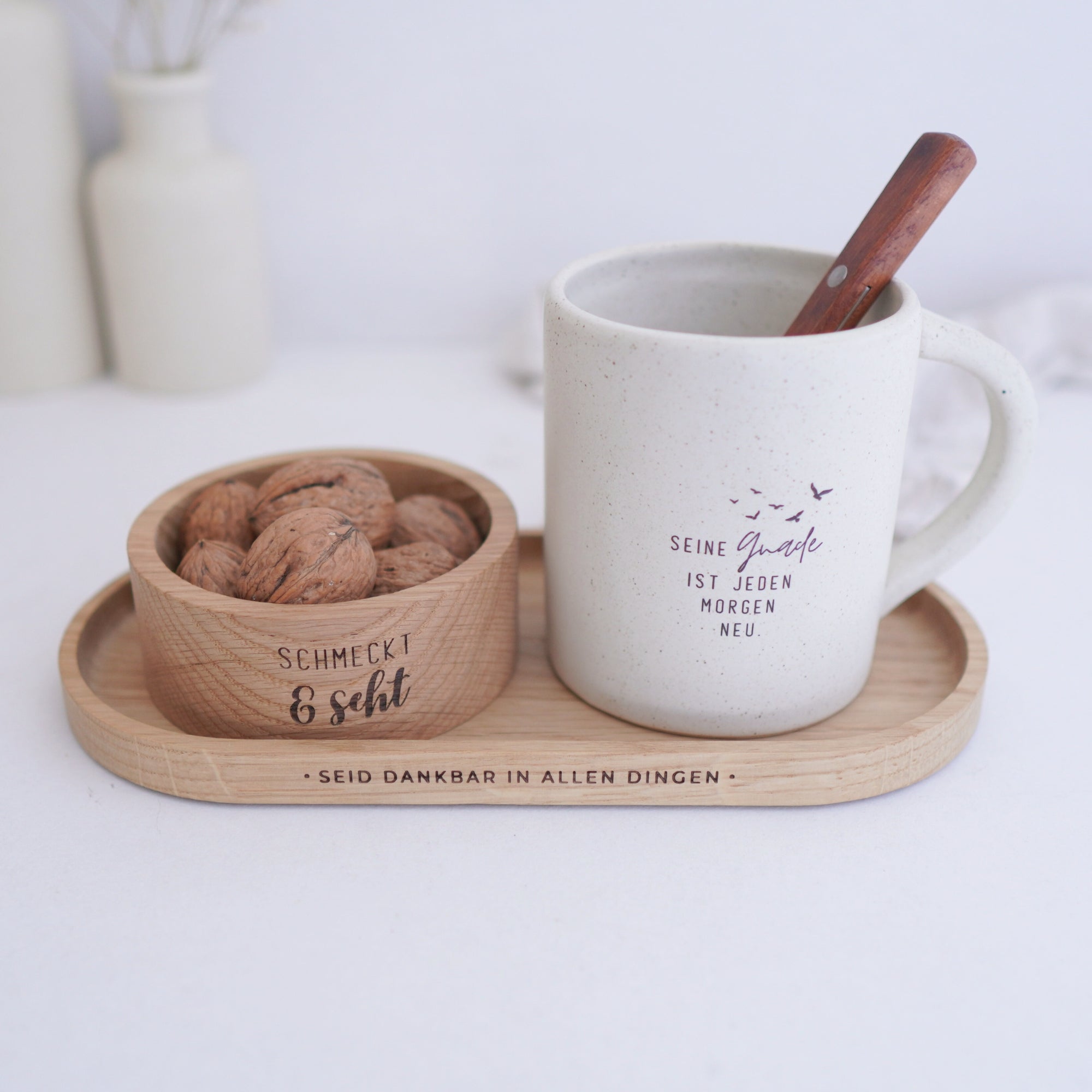 Kleine Holzschale · "schmeckt & seht" · Eiche