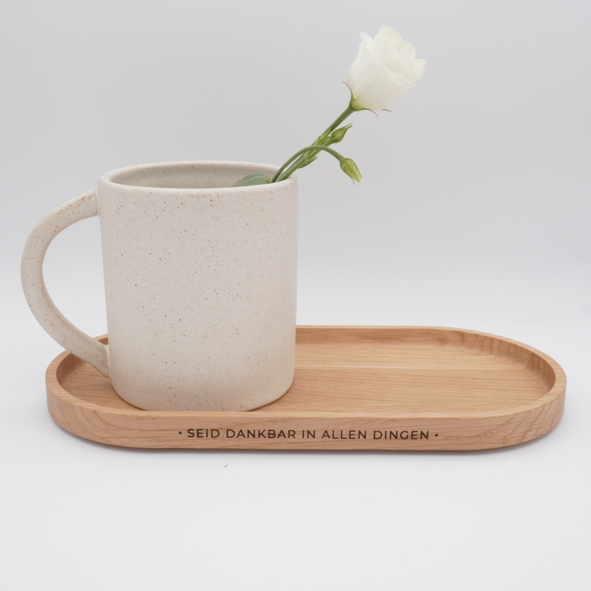 Holztablett "Seid dankbar" · Gravur · Eiche | KANU