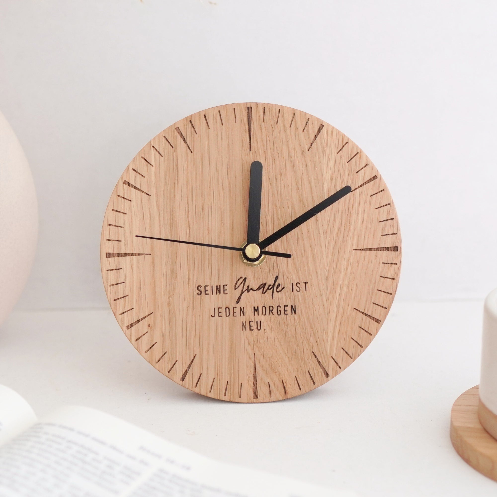 Tischuhr "Seine Gnade" massivem Eichenholz