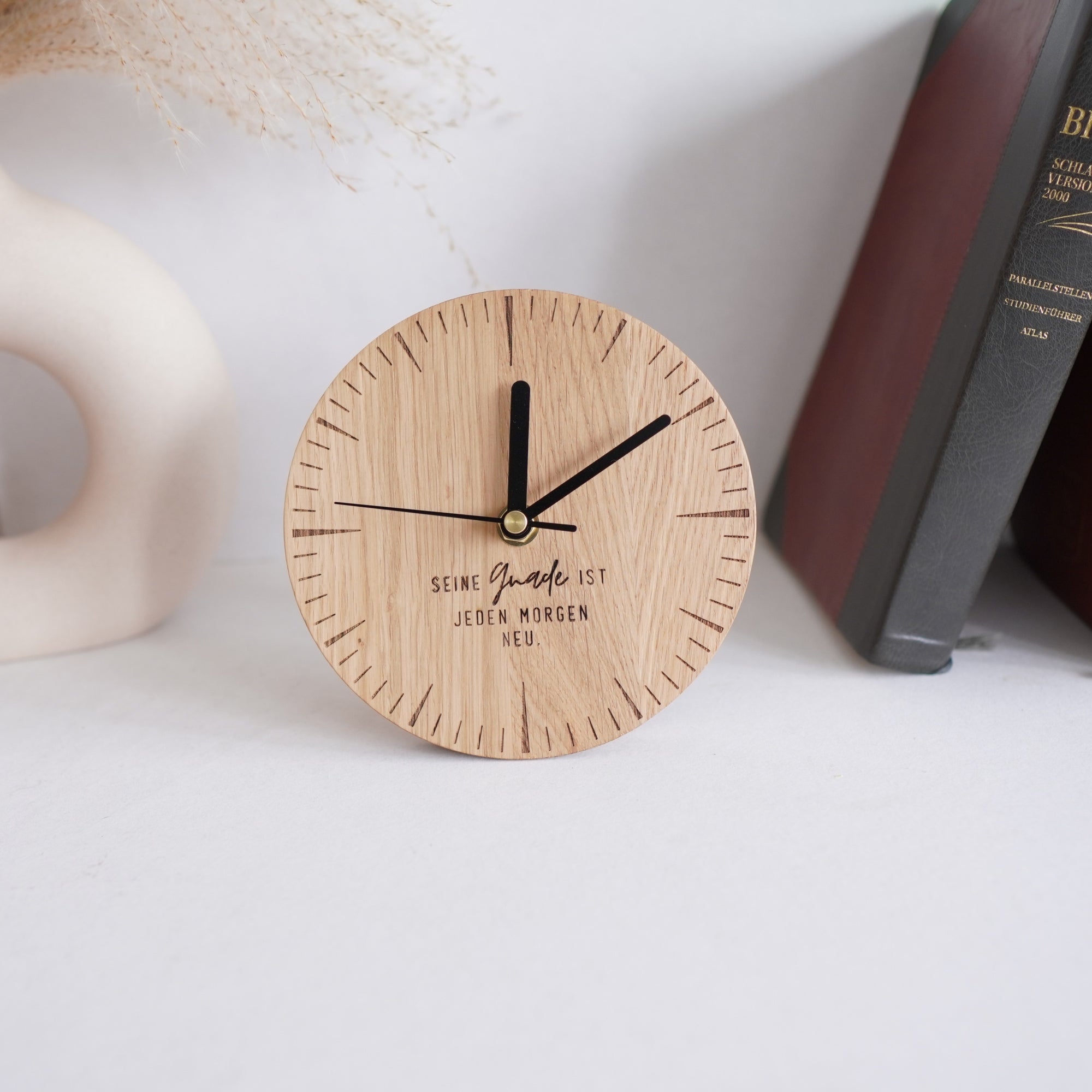 Tischuhr "Seine Gnade" massivem Eichenholz