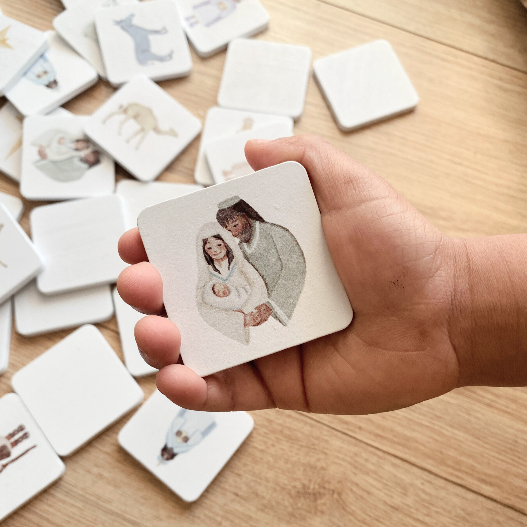 Holz-Memory Weihnachtsgeschichte | 30 Holzplättchen | Aquarell-Illustrationen | Lernspiel