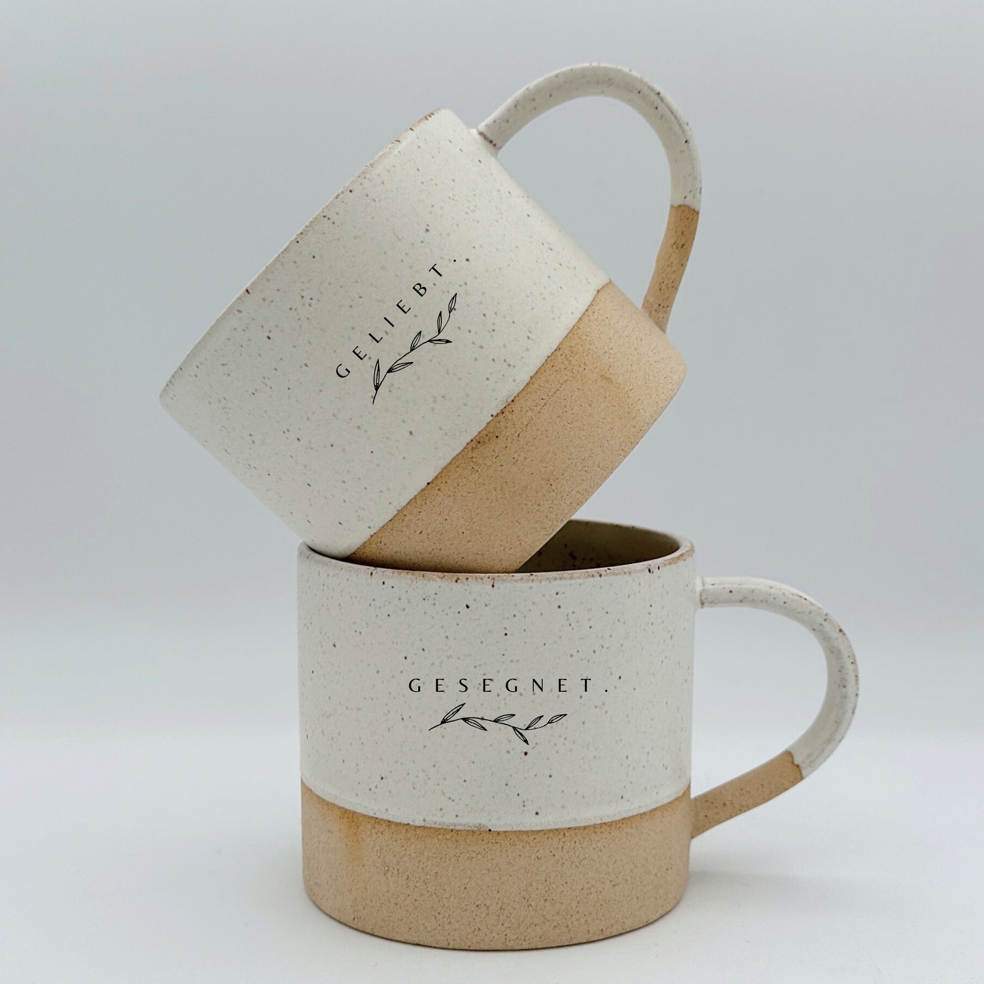 Handgemachte Tasse 2er-Set "Geliebt Gesegnet" je 300ml · Graviert | RUSTY-M