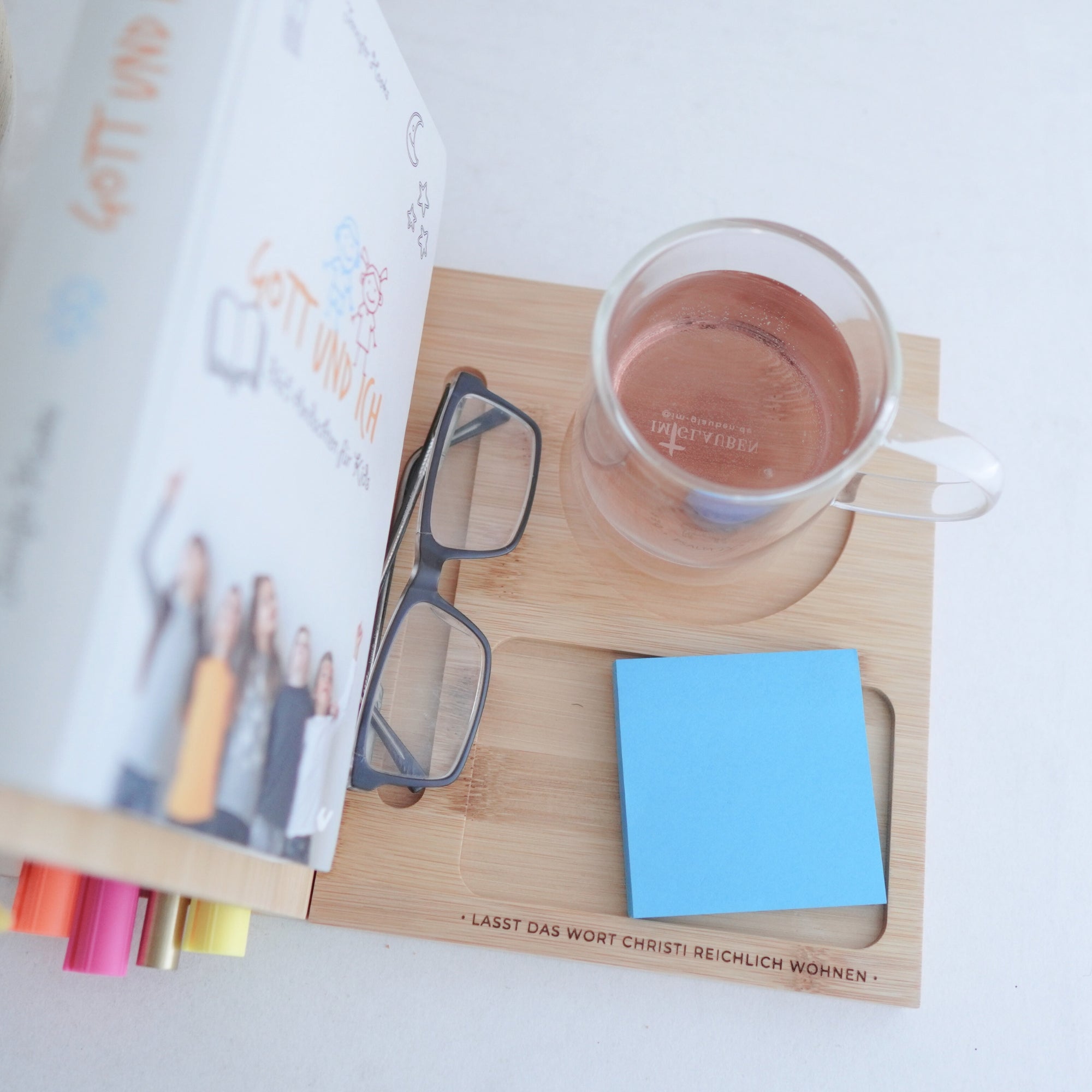 Buchstütze aus Holz "Das Wort Christi"· Gravur