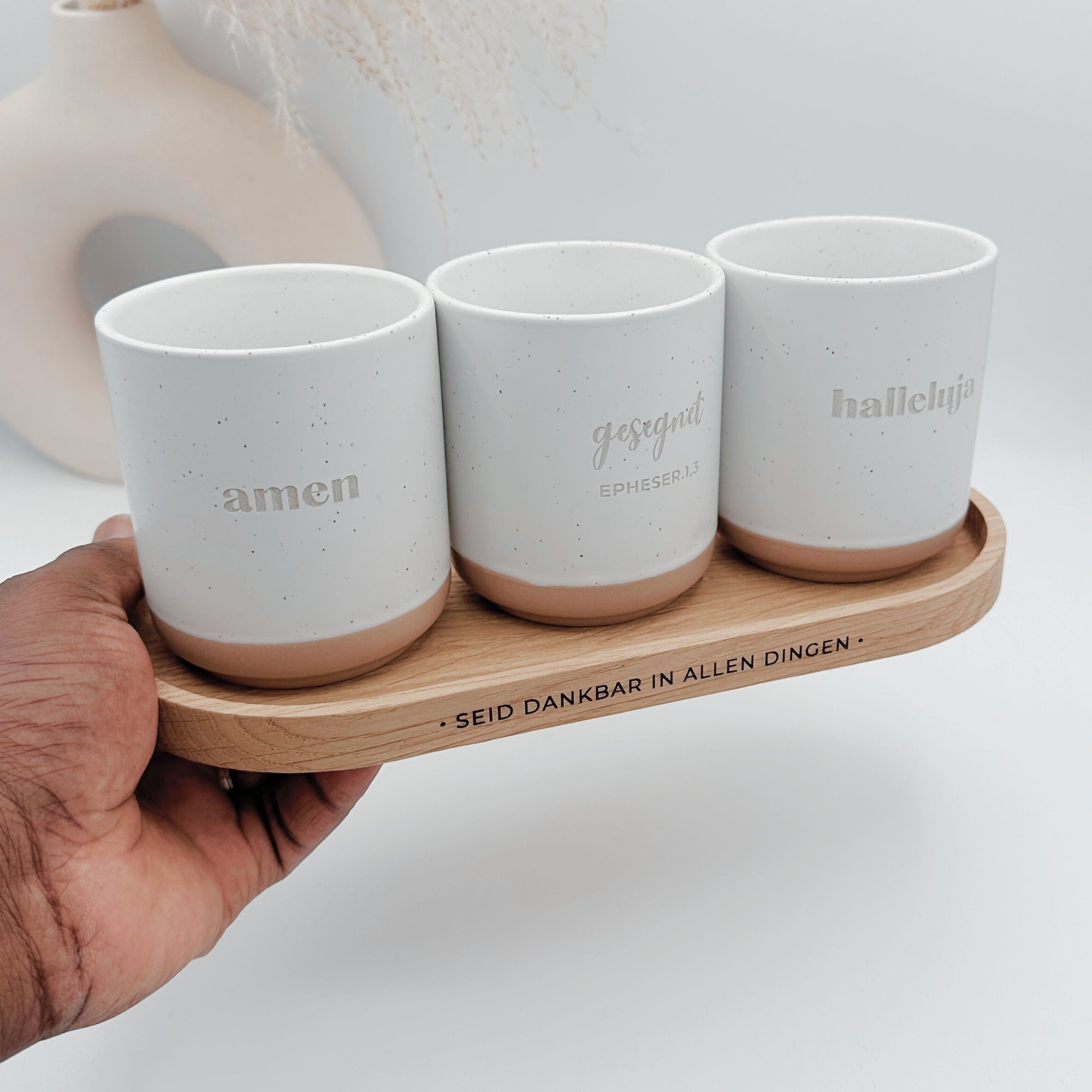 Holztablett "Seid dankbar" · Gravur · Eiche | KANU